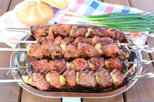 Шашлык в томатном маринаде